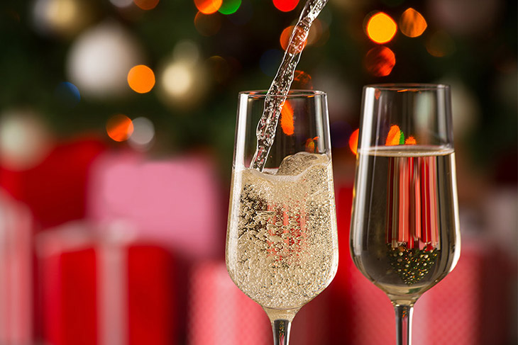 Healthy Christmas drinking tips