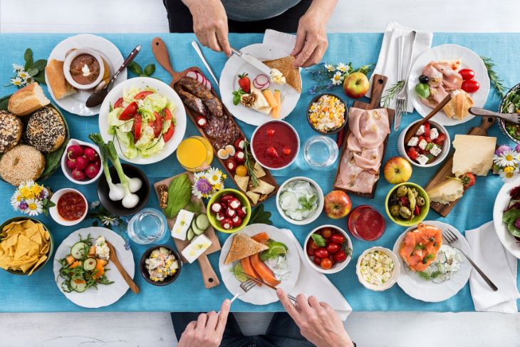 How to stay focused on your health goals these holidays (and still have fun!) 