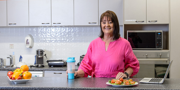 Deb in the kitchen with Fast Start shakes